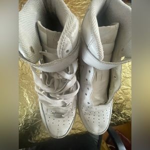 White OG, vintage Air Jordan Nike size 9 high top